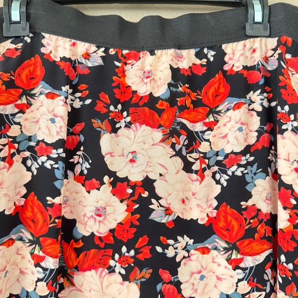 NWT Blu Moon eyelet split maxi skirt S - Picture 6 of 7